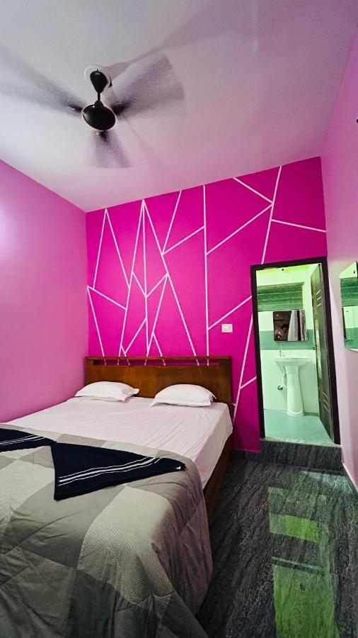 Supritha Homestay ฮัมปี ภายนอก รูปภาพ